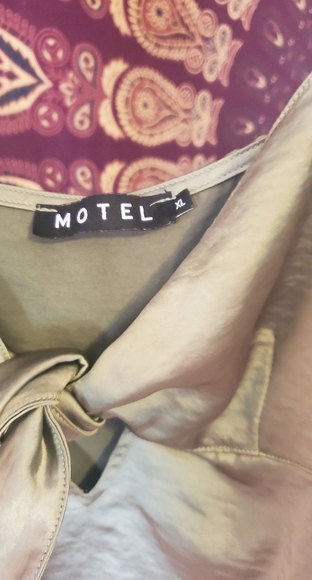 Motel Rocks Satin Cami - Picture 2 of 3
